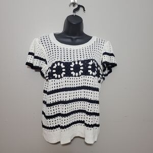 ☀️ Hem & Thread Navy and White Crochet Top